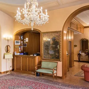 **** Hotel Phi Dei Medaglioni Italien